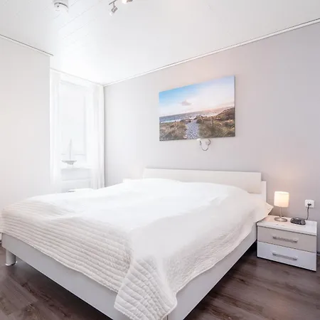 App 464 - Strandlage شقة